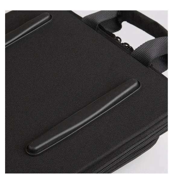 🆕🖤 Solo New York Secure Fit Chromebook Case ~ Laptops ~ school ~ office ~ unisex - Picture 2 of 16